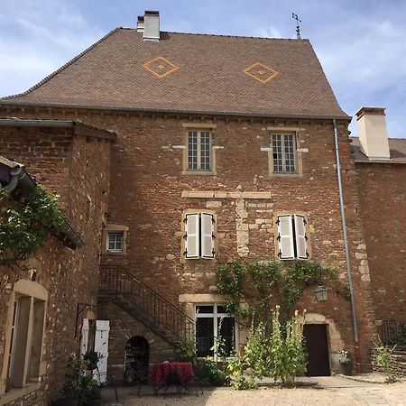 Bed and Breakfast Le Vieux Chateau Leynes Экстерьер фото